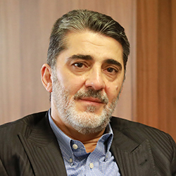 محمد حسین  اکبری