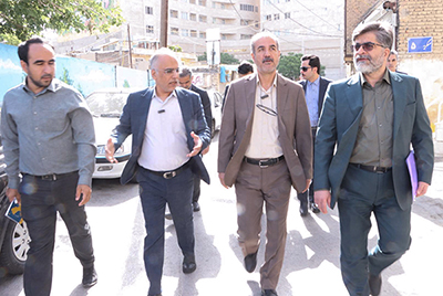 بازدید معاون وزیر راه و شهرسازی و مدیرعامل شرکت بازآفرینی شهری ایران از پروژه‌های اطراف حرم مطهر رضوی