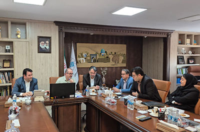 دیدارعبدالرضا گلپایگانی با نماینده سقز و بانه؛ تأمین ویژه قیر بازآفرینی و تکمیل دو مدرسه نیمه‌تمام در بافت‌های هدف کردستان