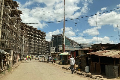 در سفر معاون وزیر راه و شهرسازی به کنیا صورت گرفت؛ بازدید از منطقه کیبرا (KIBERA ) بزرگترین محدوده زاغه نشینی قاره آفریقا و پروژه‌های مسکن اجتماعی دولت کنیا