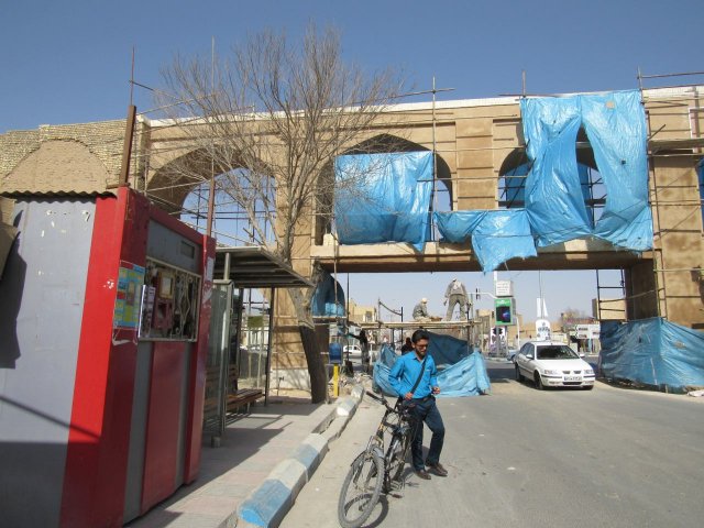بدنه سازی میدان شاه طهماسب (بعثت )یزد